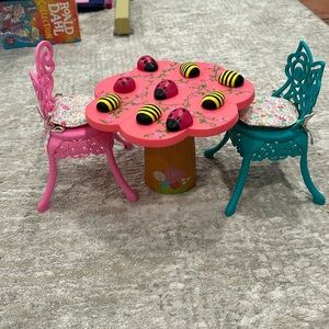 Wellie Wishers tic tac toe table and chairs